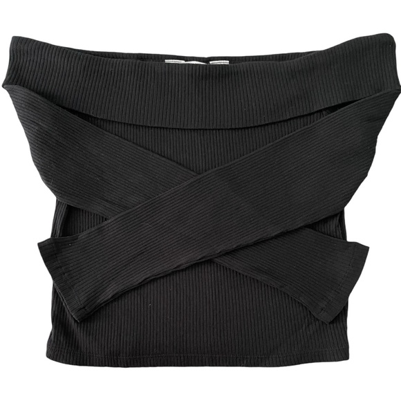 H&M Long-sleeved Tops (2) - Picture 2 of 5